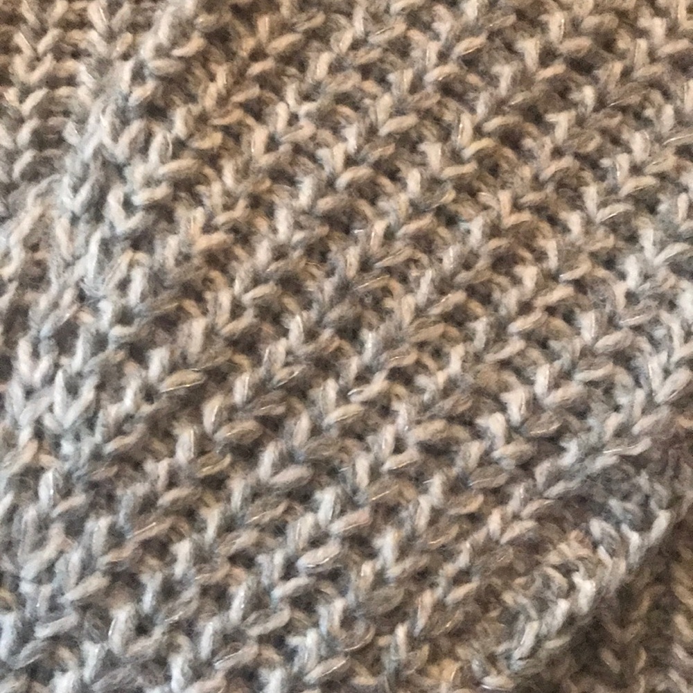 Sweater - Picture 2 of 4